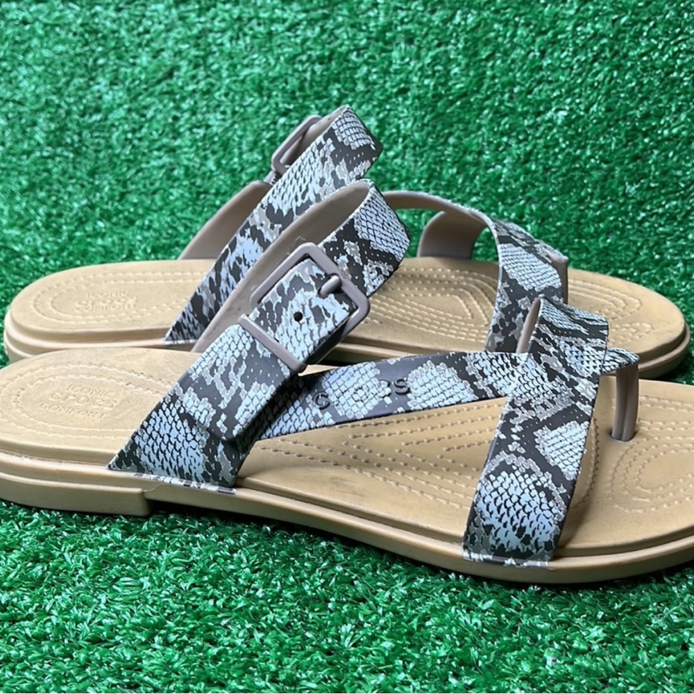 Crocs Tulum Snake Print Toe Post Sandals size 10